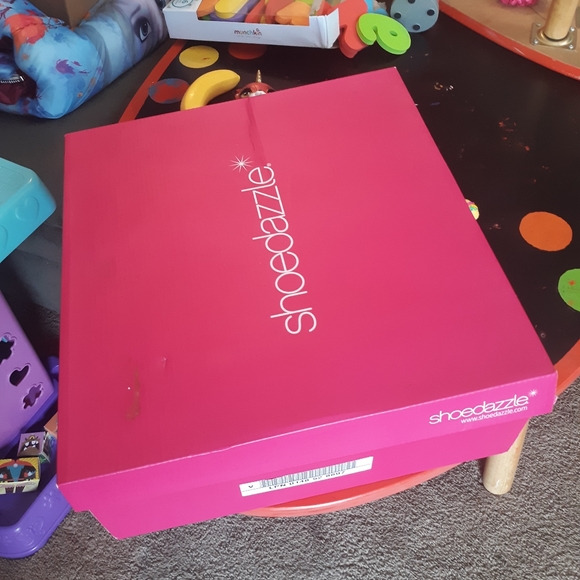 Boots - Picture 3 of 4